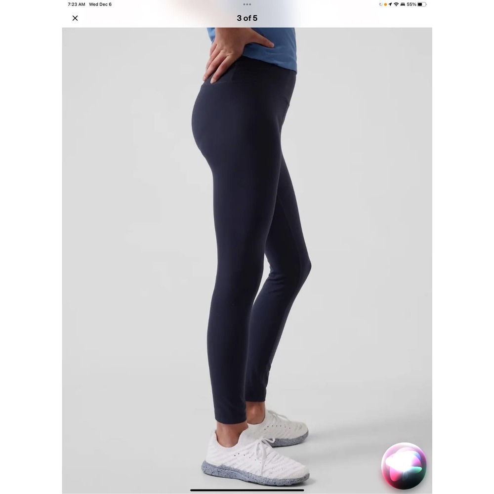 Athleta Ultra High Rise  Petite Tight Navy Medium 936